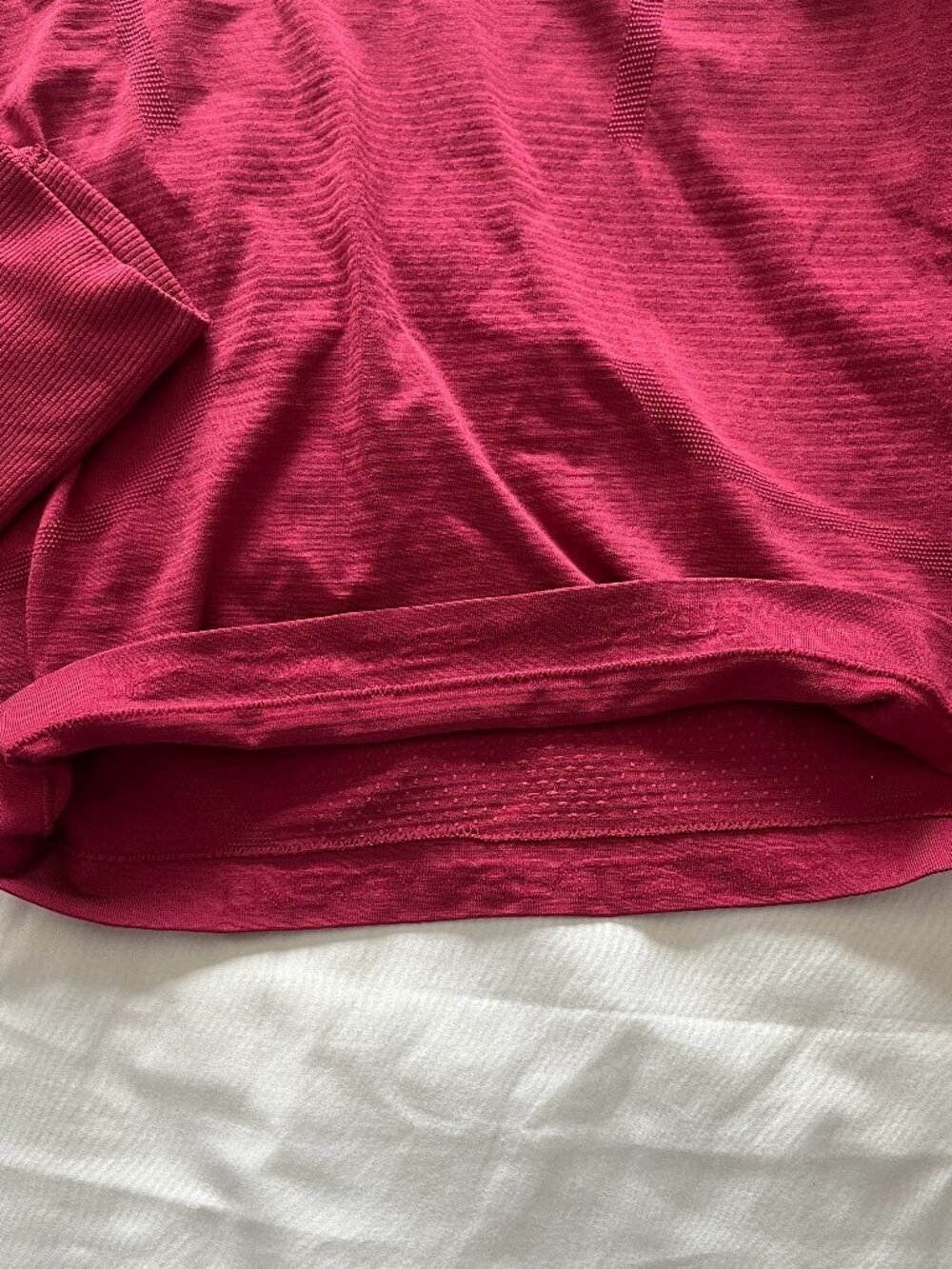 Lululemon Swiftly Long Sleeve Ripened Raspberry Size 0 - Picture 2 of 4